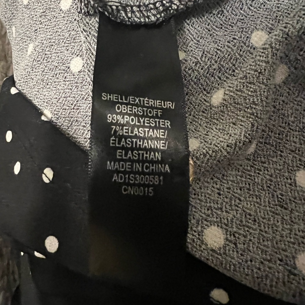 NWT black w/white polka dot blouse - Picture 8 of 9
